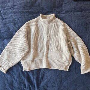 Baye. Irish Sweater